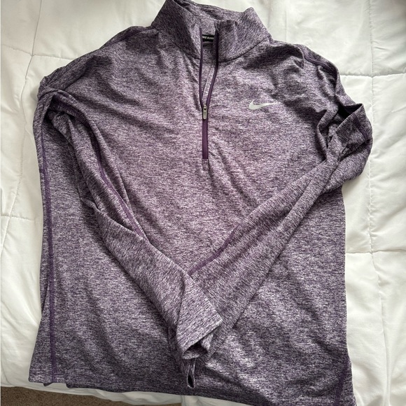 Nike pullover - Picture 3 of 3